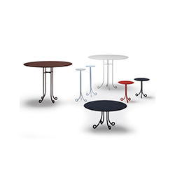 VERóNICA咖啡桌 何塞·马丁内斯·梅迪纳 Jose Martinez Medina 何塞·马丁内斯·梅迪纳