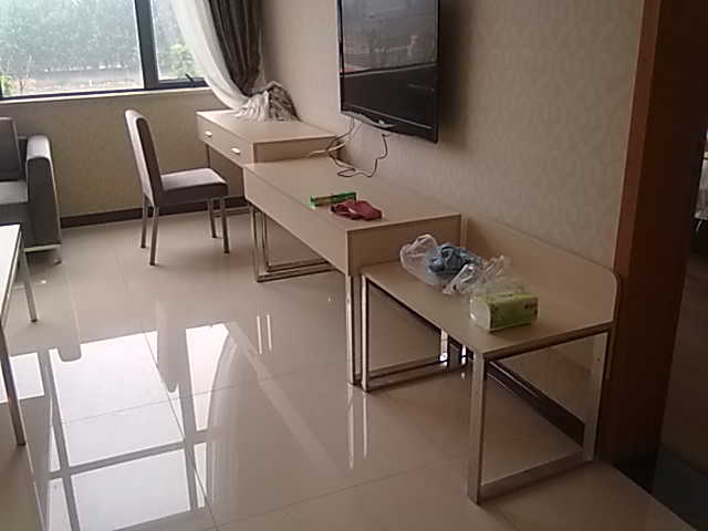 �������ڼ��Ű칫�Ҿ߹��̰���չʾ